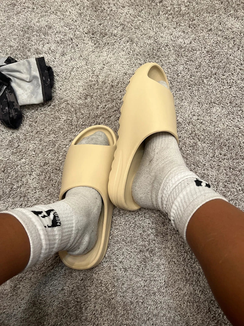 Men's Thick Platform Bathroom Slippers