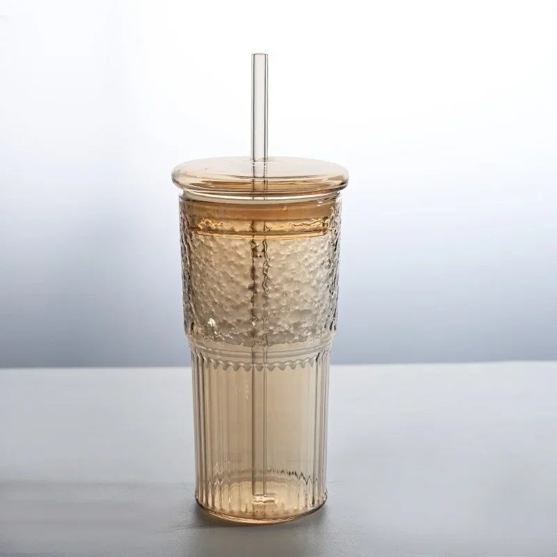 Gobelet en verre rayé de 600 ml avec thé - Couvercle et paille