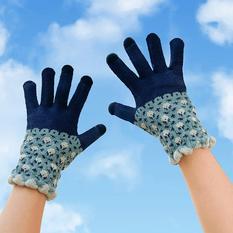 Warm Flower Knitted Touchscreen Gloves