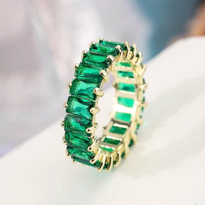 Quadratische Ringe mit Mikropavé und CZ für Damen