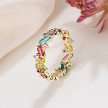 Quadratische Ringe mit Mikropavé und CZ für Damen