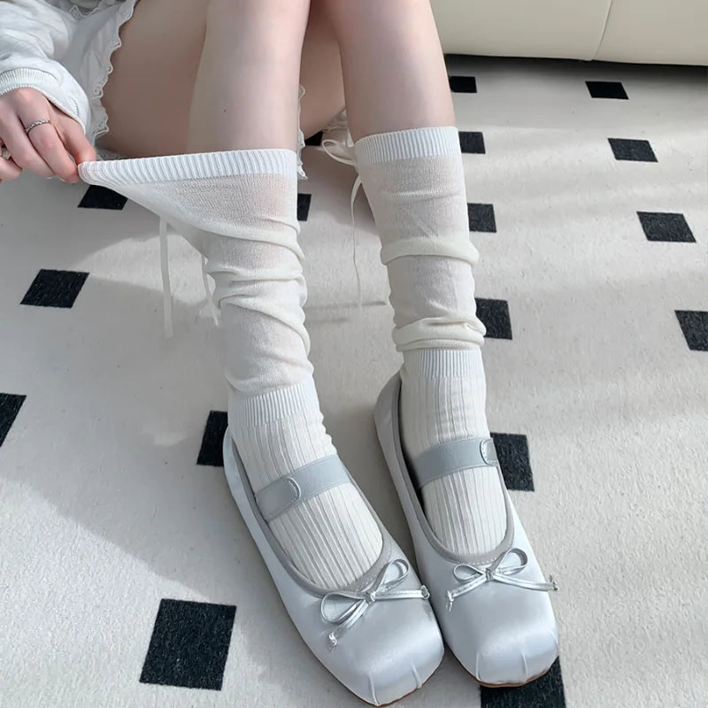 Chaussettes à bandes avec nœud en ruban Lolita