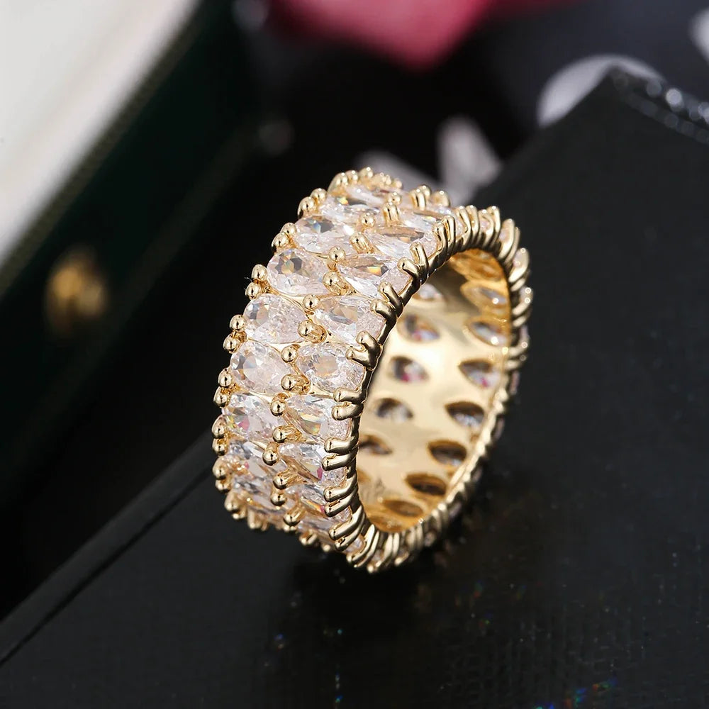 Quadratische Ringe mit Mikropavé und CZ für Damen