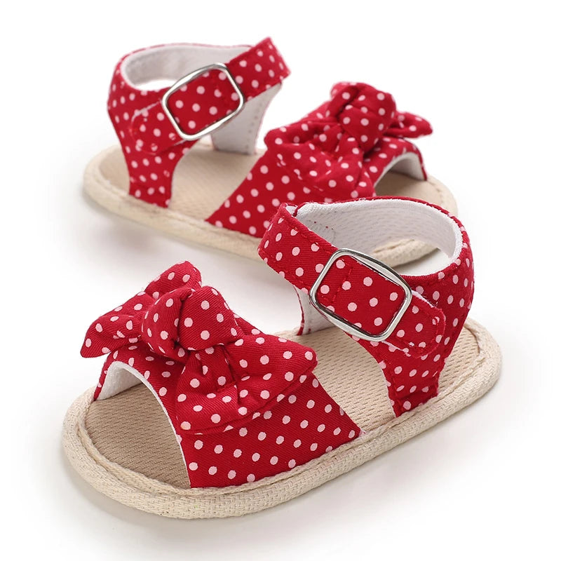 Baby-Mädchen-Sandalen mit weicher Sohle und Blumenmuster