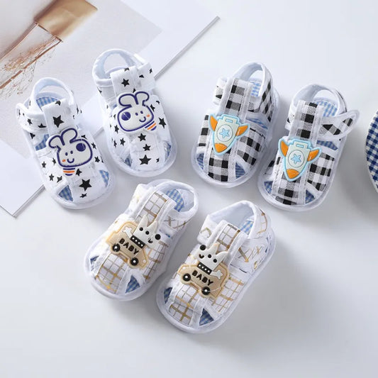 Chaussures de berceau souples avec impression de dessin animé pour bébés garçons