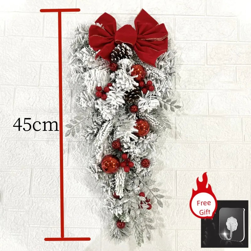 red christmas wreath
