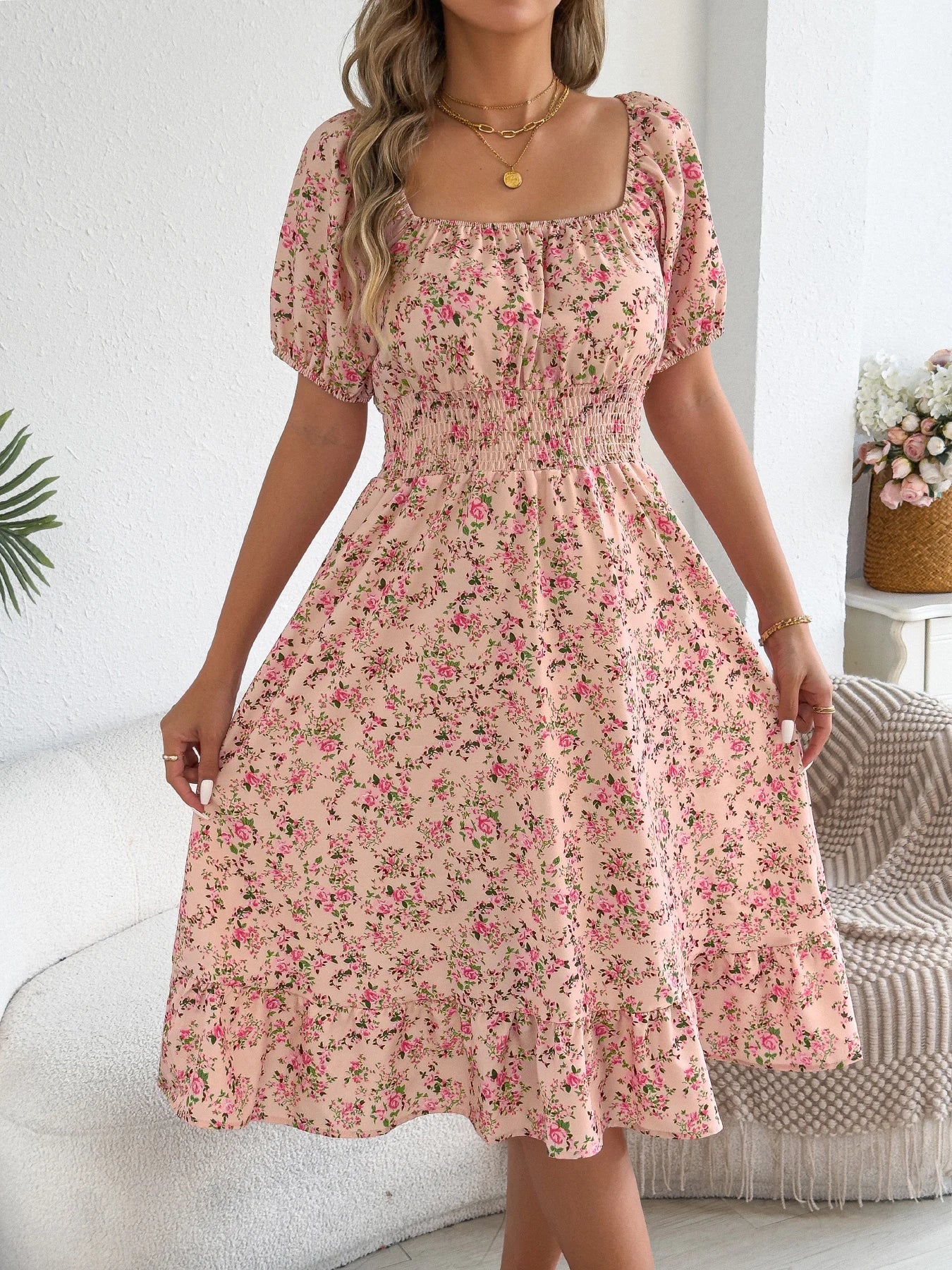 Women's Short Sleeve Floral Print Square Neck Ruffled Edge Dresses