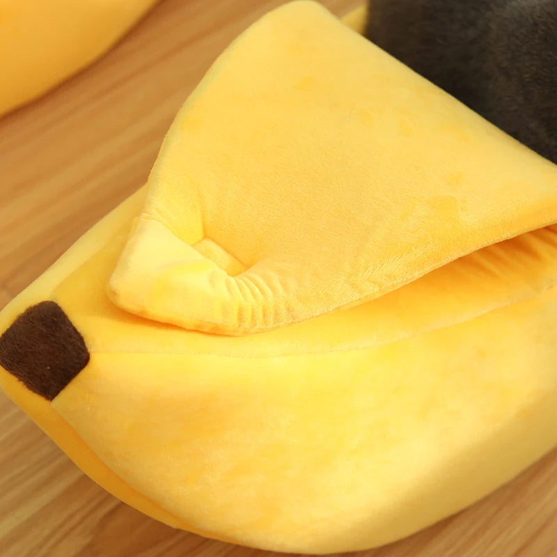 Banana Shaped Comfortable Pet Bedding