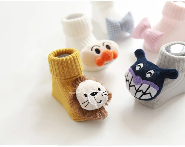 Rutschfeste Babysocken für Neugeborene im Frühling und Herbst