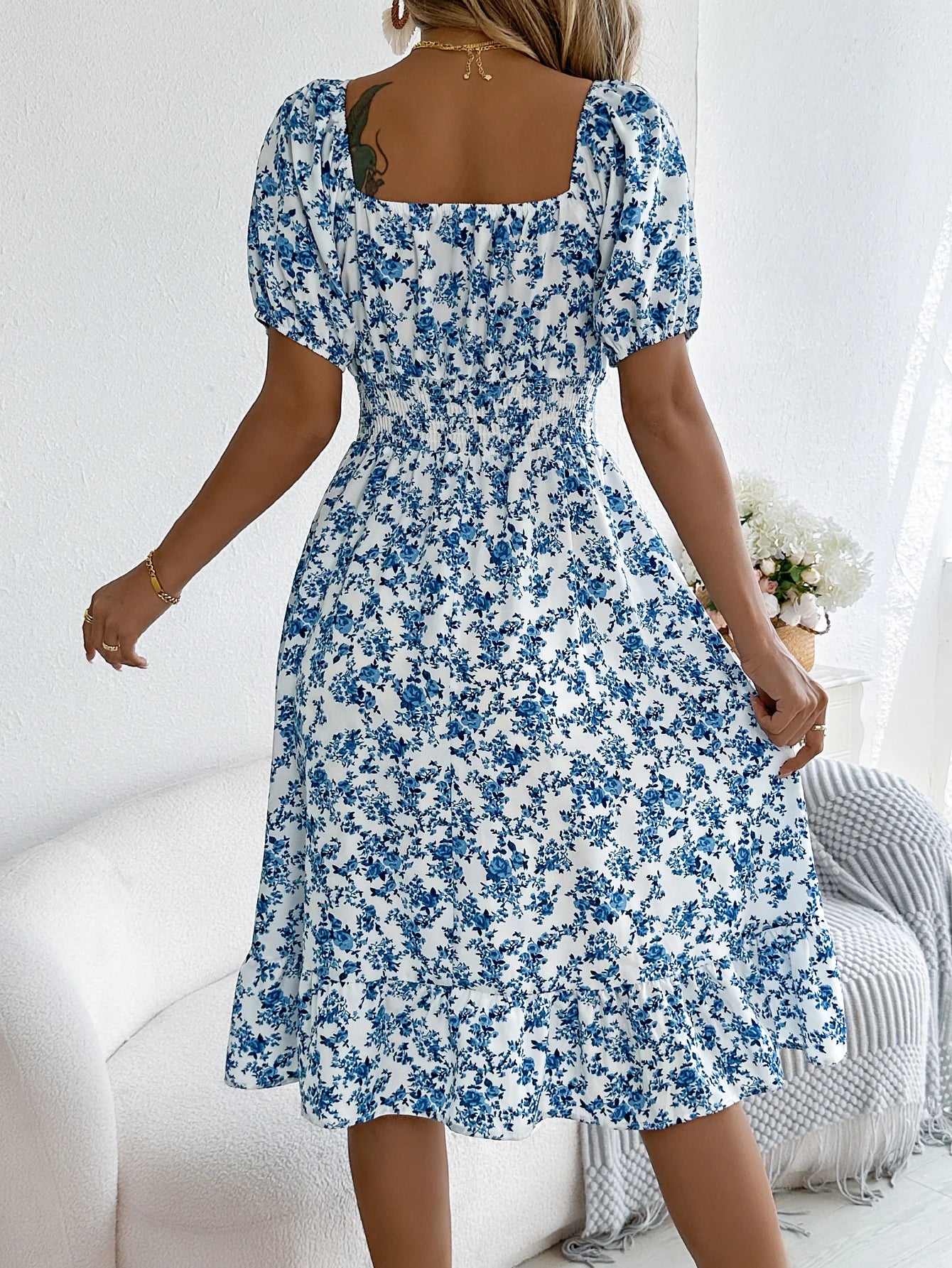 Women's Short Sleeve Floral Print Square Neck Ruffled Edge Dresses