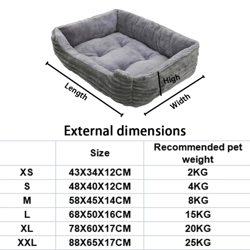 Lit confortable pour animal de compagnie en peluche pour une détente confortable.