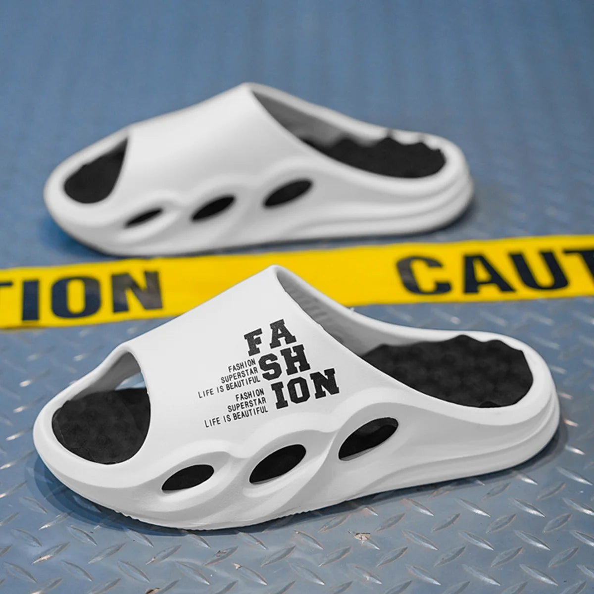 Tongs d'extérieur souples et antidérapantes pour hommes