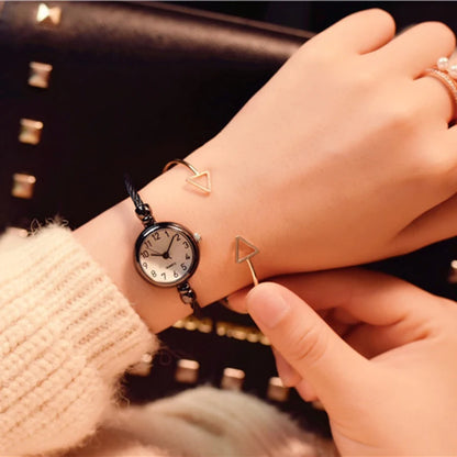 Damen-Armbanduhr mit Armband