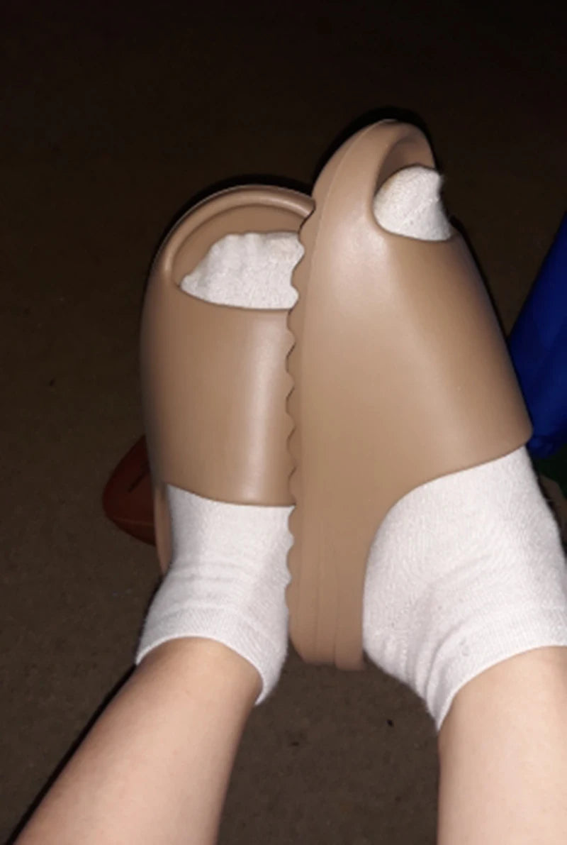 Men's Thick Platform Bathroom Slippers