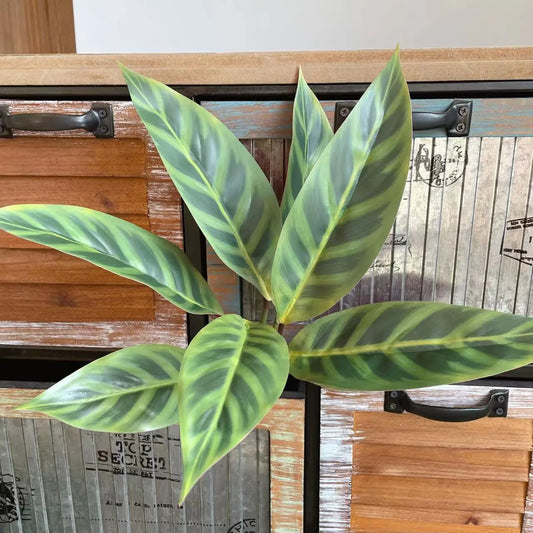 Plantes artificielles réalistes à feuilles de paon à feuilles persistantes