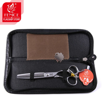 Ensemble de ciseaux pour couper les poils de chien