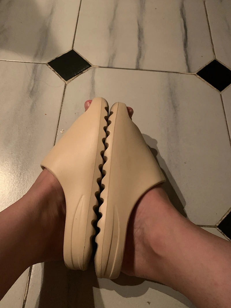 Men's Thick Platform Bathroom Slippers