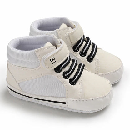 Mehrfarbige Baby-Sneaker aus PU-Leder mit weicher Sohle