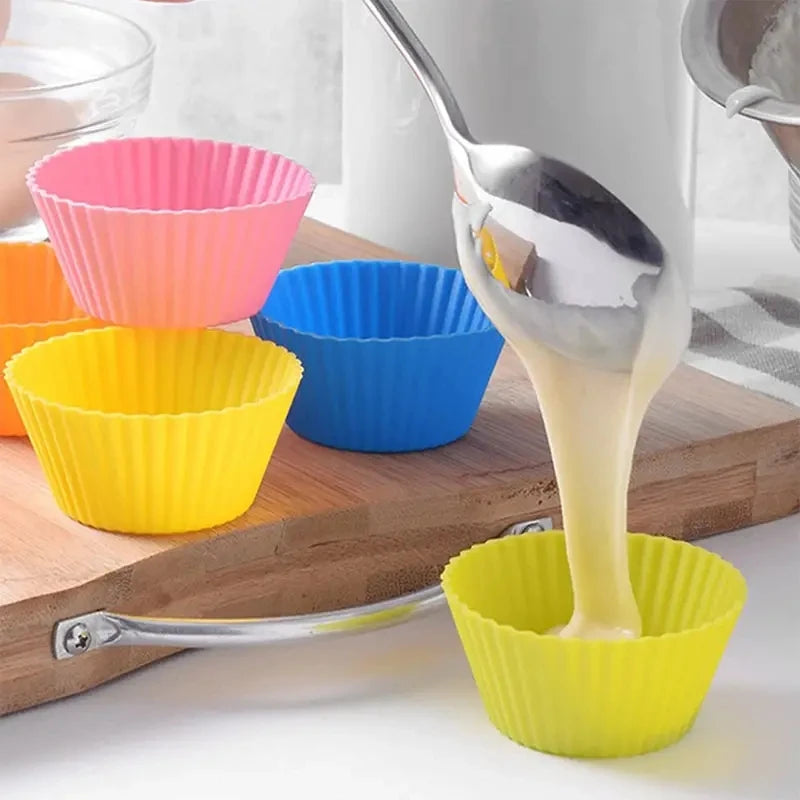 Random Color Silicone CupCake Mold Set