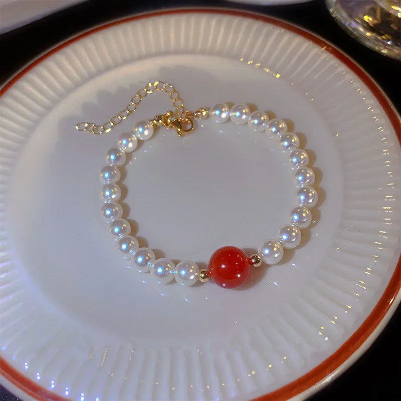 Halskette mit geometrischer Gliederkette