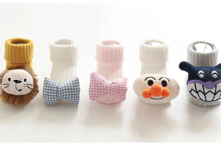 Rutschfeste Babysocken für Neugeborene im Frühling und Herbst