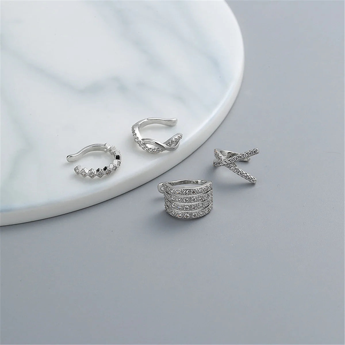 Verstellbare Zirkon-Herzringe für Damen