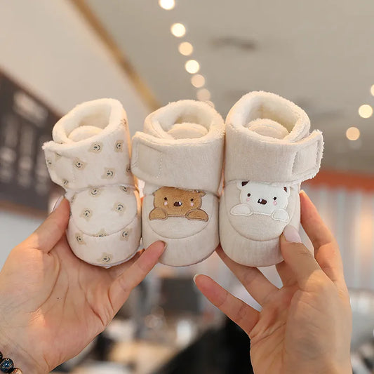 Rutschfeste, warme Kleinkinderschuhe aus Baumwolle mit weicher Sohle