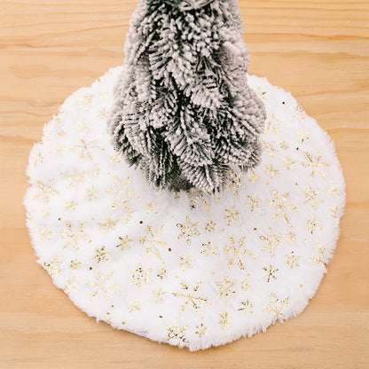 mini christmas tree skirt
