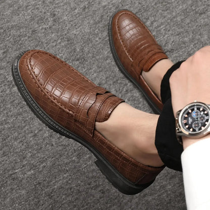 Mocassins décontractés en cuir à motif crocodile à enfiler 