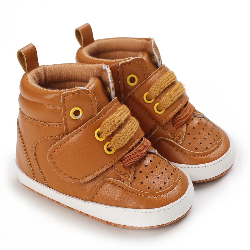 Mehrfarbige Baby-Sneaker aus PU-Leder mit weicher Sohle