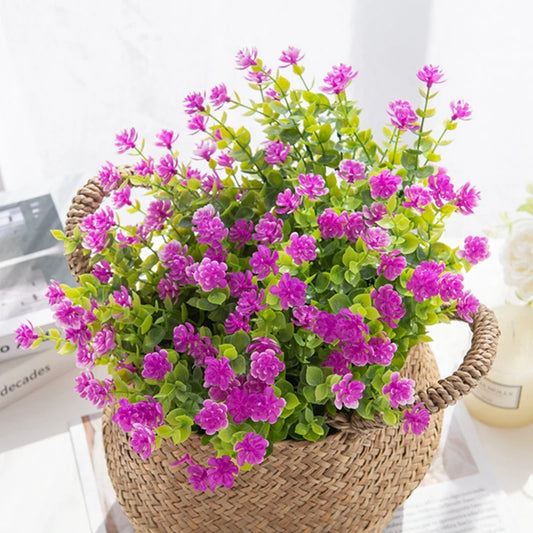 Künstliche Eukalyptuspflanze als Heimdekoration