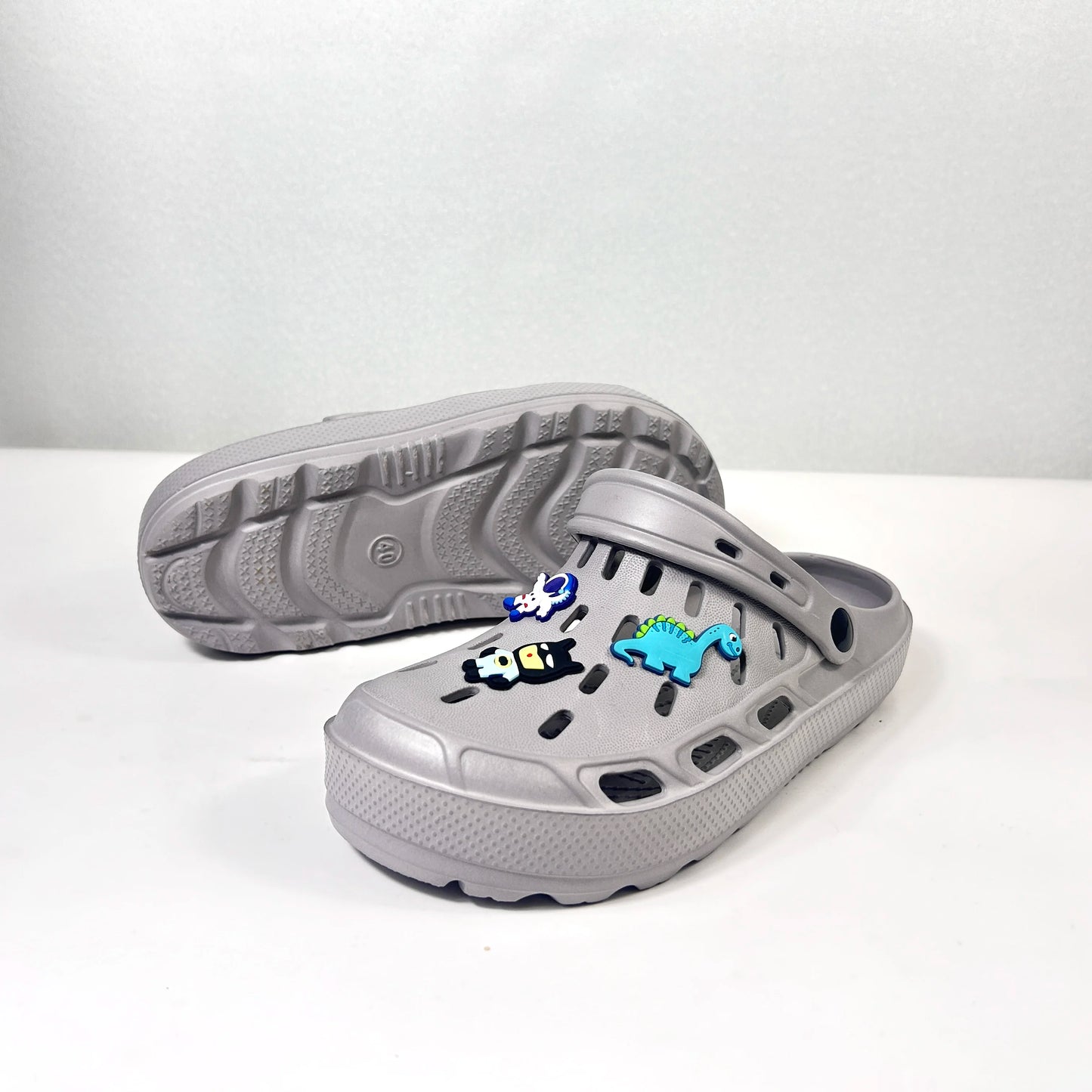 Pantoufles d'été de plage creuses pour hommes