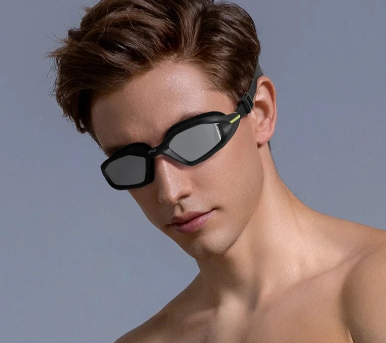 Lunettes de natation avec protection UV