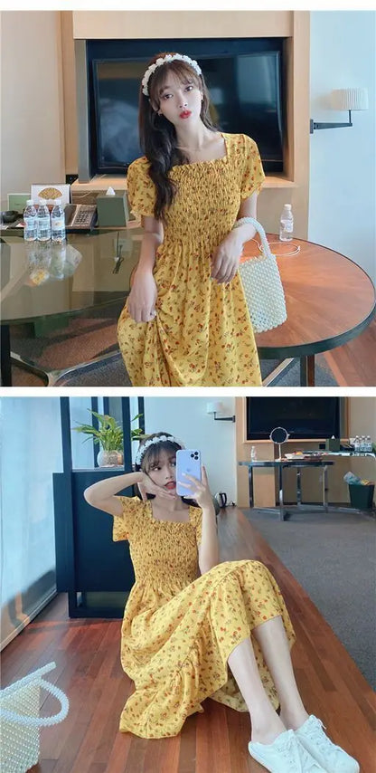 Kurzärmliges Sommerkleid mit Blumenmuster