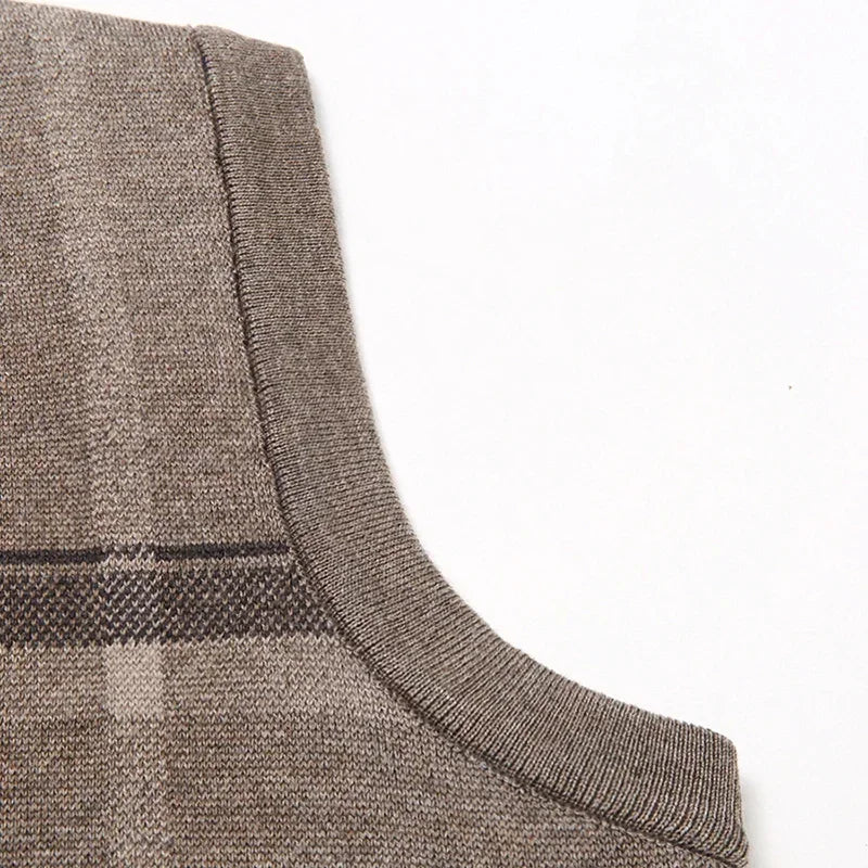 Gilet pull sans manches à col en V tricoté pour hommes