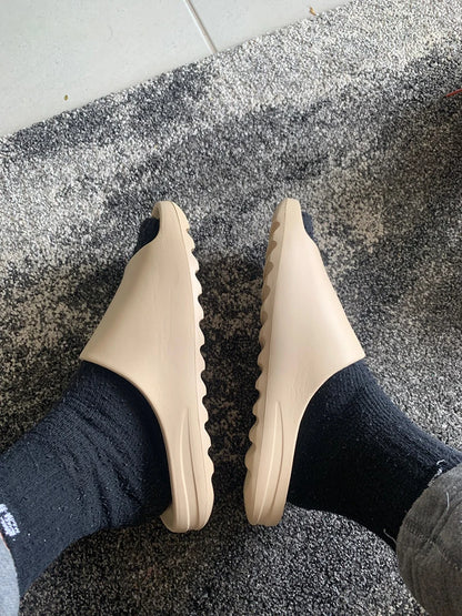 Men's Thick Platform Bathroom Slippers