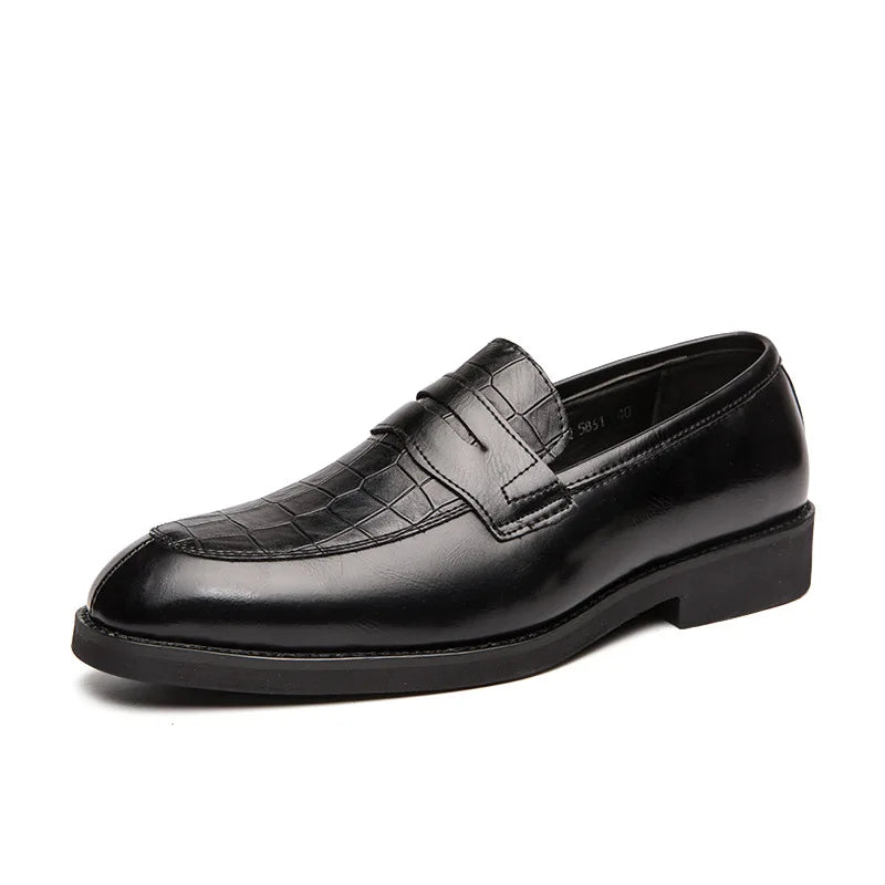 Slip-On Crocodile Pattern Leather Loafers