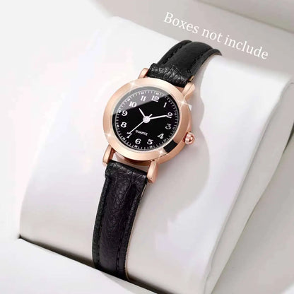 Women's Analog Quartz Leather Strap Wrist Watch