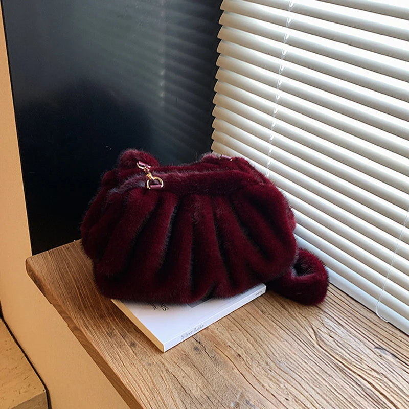 Women's Fluffy Faux Fur Designer Clutch Bags