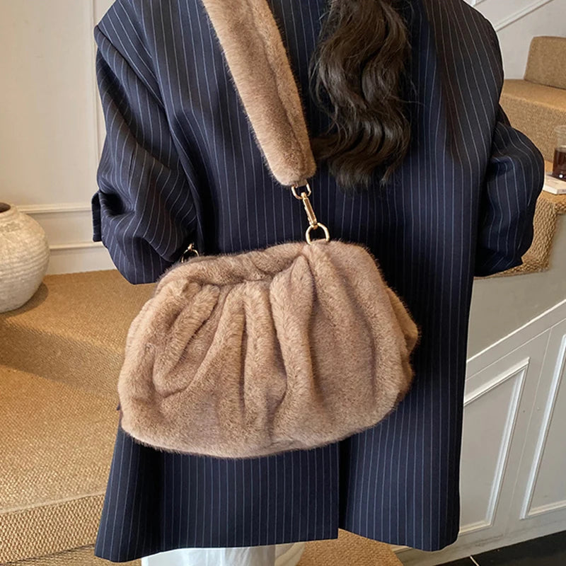 Women's Fluffy Faux Fur Designer Clutch Bags