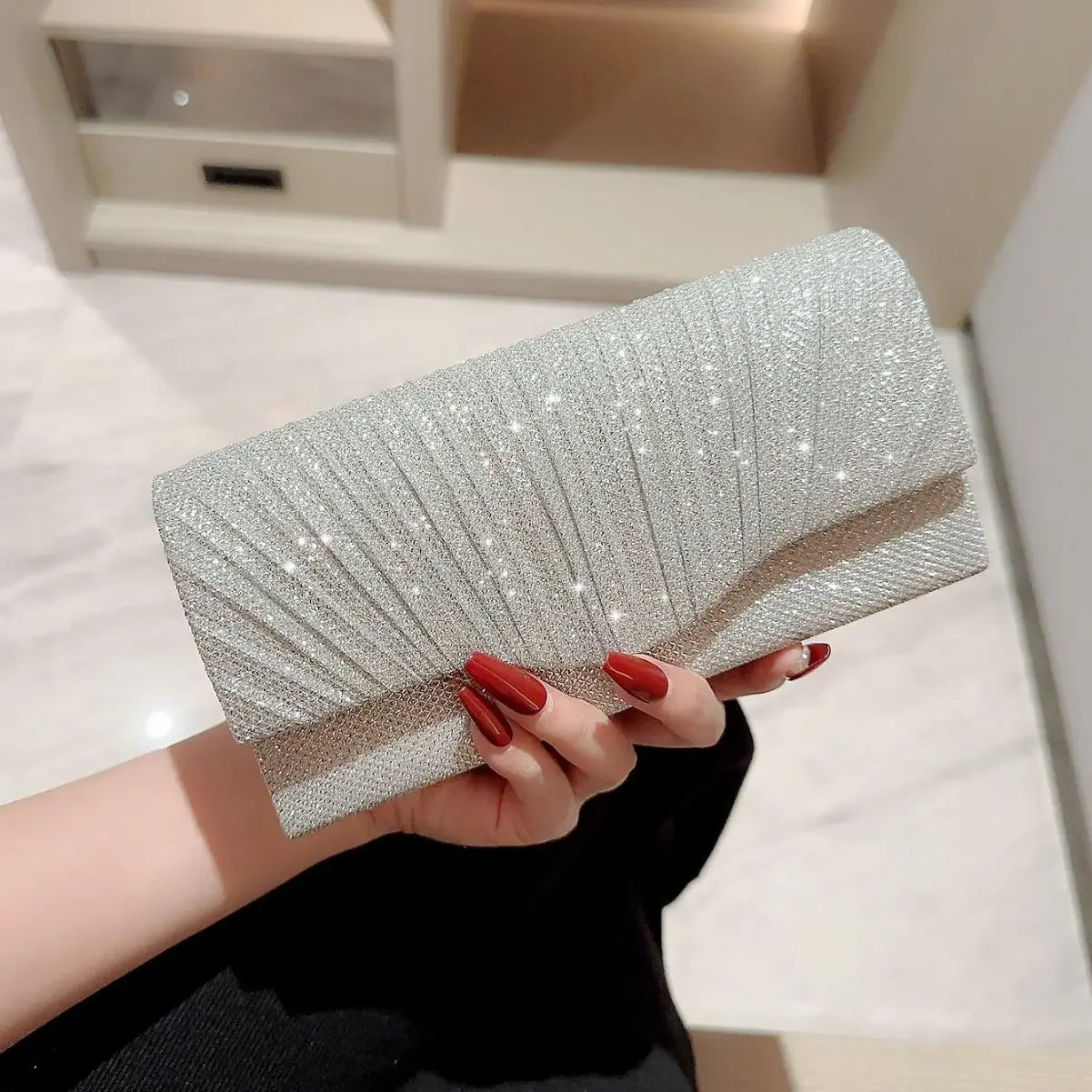 Women's Chain Shoulder Silver Glitter Clutch