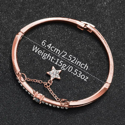 Women's Magnetic Buckle Quartz Bracelet Watch